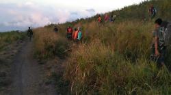 BNPB: Total Pendaki Gunung Rinjani yang Dievakuasi 1.226 Orang