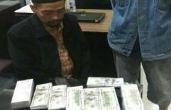Polisi Tangkap 2 Pengedar Uang Dolar Palsu Berkedok Dukun di Surabaya