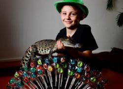 Bocah 8 Tahun Sukses Jadi Pengusaha Permen 'Mata Buaya' di Australia