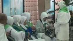 Pesawat Rusak, 444 Jamaah Calhaj Tertahan 6 Jam di Bandara Juanda