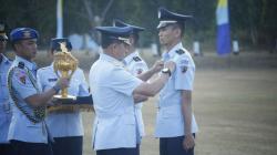 FOTO: Putra Panglima TNI Terima Wing Penerbang dari KSAU