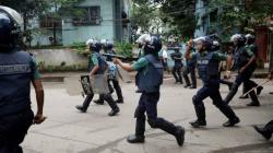 Mobil Dubes AS Diserang Pria Bersenjata saat Demo di Bangladesh