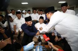 Foto: Momen AHY Terima Ucapan Selamat Ulang Tahun di Sunda Kelapa