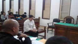 Dituntut 18 Bulan, Terdakwa Penistaan Agama di Tanjung Balai Menangis