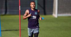 Inter Kembali Incar Rafinha, Barcelona: Dia Tetap di Camp Nou