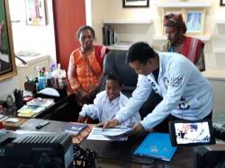 Pertama Kali ke Jakarta, Ini Kata Joni Kalla Si Pemanjat Tiang 