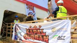 Kapal Qurban ACT Angkut Ratusan Sapi Sumbawa Tiba di Jakarta