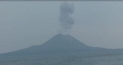 Gunung Anak Krakatau Meletus 336 Kali dalam Sehari, Status Waspada