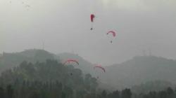 Tim Paragliding Berikan Medali Emas ke-6 untuk Indonesia
