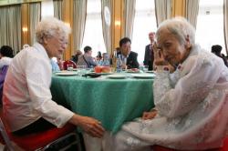 Kisah Haru Reuni Keluarga Warga Korut-Korsel yang Terpisah 70 Tahun