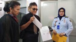 Terima Surat Bebas Murni, Pollycarpus Datangi Bapas Bandung