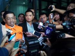 Jumat Keramat, Idrus Marham Ditahan KPK