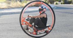Rahasia Bangun Motor Unik Monowheel