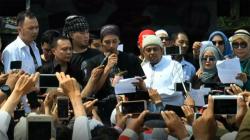 Deklarasi Dukung Prabowo, Polisi Sisir Kaus #2019GantiPresiden