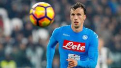 Vlad Chiriches Absen 6 Bulan karena Cedera, Napoli Cari Pengganti