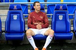 Stephan Lichtsteiner Pertimbangkan Pensiun Dini