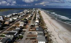 Badai Florence yang Mengancam Jiwa Makin Dekati Pantai Timur AS