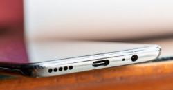 Demi Daya Tahan, OnePlus 6T Tak Akan Miliki Headphone Jack