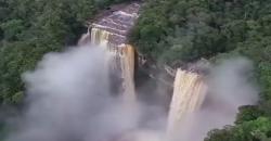 Mengintip Pelangi Air Terjun Nokan Nayan, Sembunyi di Pedalaman Kalbar