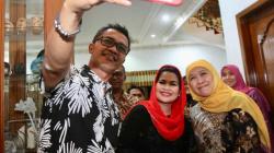 Rivalitas Berakhir, Khofifah-Puti Bersatu Menangkan Jokowi-Ma'ruf