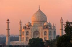 Taj Mahal Dibuka Lagi Besok, Pengunjung Wajib Pakai Masker dan Jaga Jarak