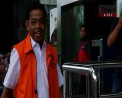 KPK Perpanjang Masa Tahanan Idrus Marham Sebulan