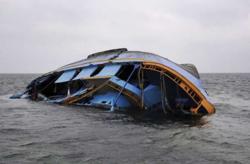 Perahu Motor Terbalik Dihantam Ombak di Perairan Aisau Yapen Papua, 2 Tewas