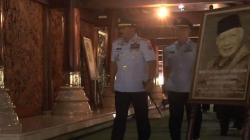 HUT TNI ke-73, Panglima TNI dan Para Jenderal Ziarah ke Makam Soeharto