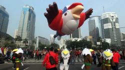 Parade Balon Raksasa Momo, Maskot Asian Para Games 2018