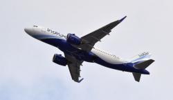 Penumpang Pesawat Diusir karena Paksa Nge-Charge Handphone di Kokpit