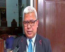 Tak Punya Kedudukan Hukum, Hakim Tolak Gugatan Irwandi Yusuf