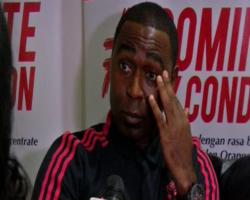 Gempa Sulteng, Legenda Sepakbola MU Andy Cole Turut Prihatin