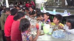 Puluhan Pengungsi Palu Tiba di Palopo dalam Kondisi Kelaparan dan Haus