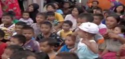 Kemensos dan Kak Seto Hibur Anak-Anak Korban Gempa Palu