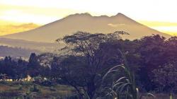 Gunung Salak Dikabarkan Erupsi, Begini Penjelasan PVMBG