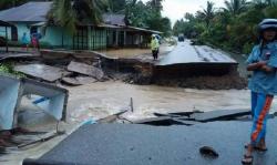 17 Tewas dan Puluhan Rumah Hanyut akibat Banjir Bandang di Madina
