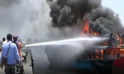 Kapal Friend Ludes Terbakar di Probolinggo, Kerugian Capai Rp5 Miliar