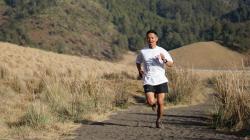 Semen Indonesia Gelar Trail Run Camp di Ranu Kumbolo