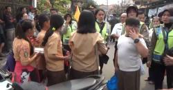 Isak Tangis Siswa Warnai Eksekusi Pengosongan Sekolah di Penjaringan