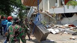 TNI Temukan Brankas Berisi Uang dan Ijazah di Universitas Terbuka Palu