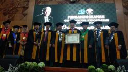 Menteri Perdagangan Dapat Gelar Doctor Honoris Causa dari UPI Bandung
