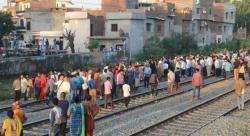 60 Orang Tewas Diseruduk Kereta di India, Polisi Sebut Kecelakaan Aneh