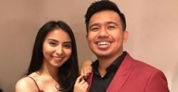 Semakin Mesra, Joshua Suherman Peluk Clairine Clay Saat Kerja