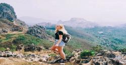 Wisata ke Bandung Jelajahi Taman Batu Purba di Stone Garden Citatah