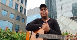 Jadi Pengagum Rahasia, Andmesh Rilis Cinta Luar Biasa