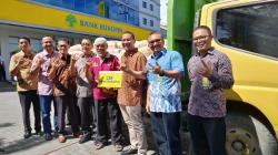 Bukopin Serahkan Rp500 Juta untuk Bantu Korban Bencana Sulteng