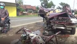 Toyota Kijang Tabrak Truk di Jalur Lingkar Selatan Kebumen, 1 Tewas