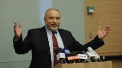 Tak Sepakat soal Gencatan Senjata dengan Gaza, Menhan Israel Mundur