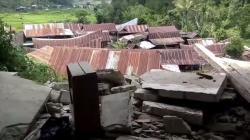 Gempa Mamasa Rusak Ratusan Rumah, Warga Kosongkan Kampung<