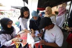 HUT ke-8, MNC Life Gelar Donor Darah dan Bagikan Asuransi di Kemayoran